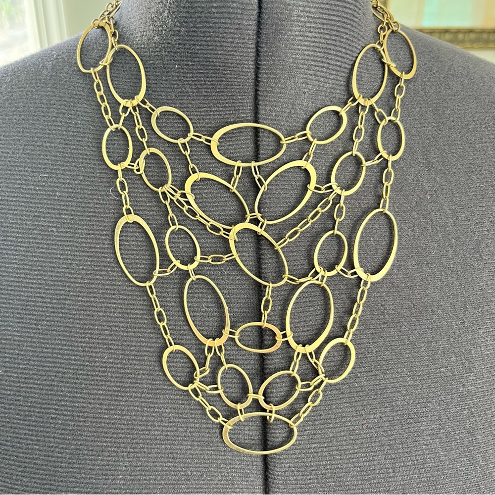 Elegant Gold Chain Necklace